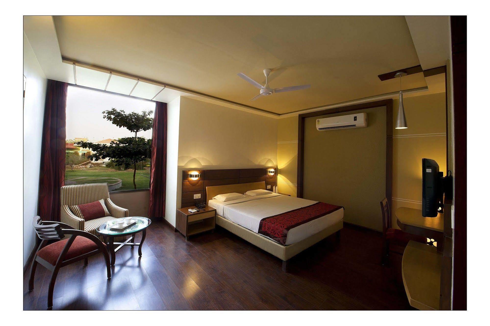 ג'ודפור Lariya Resort מראה חיצוני תמונה